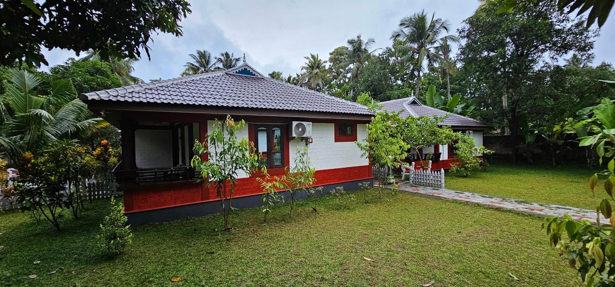 Leisure Valley Beach Resort Varkala Luaran gambar