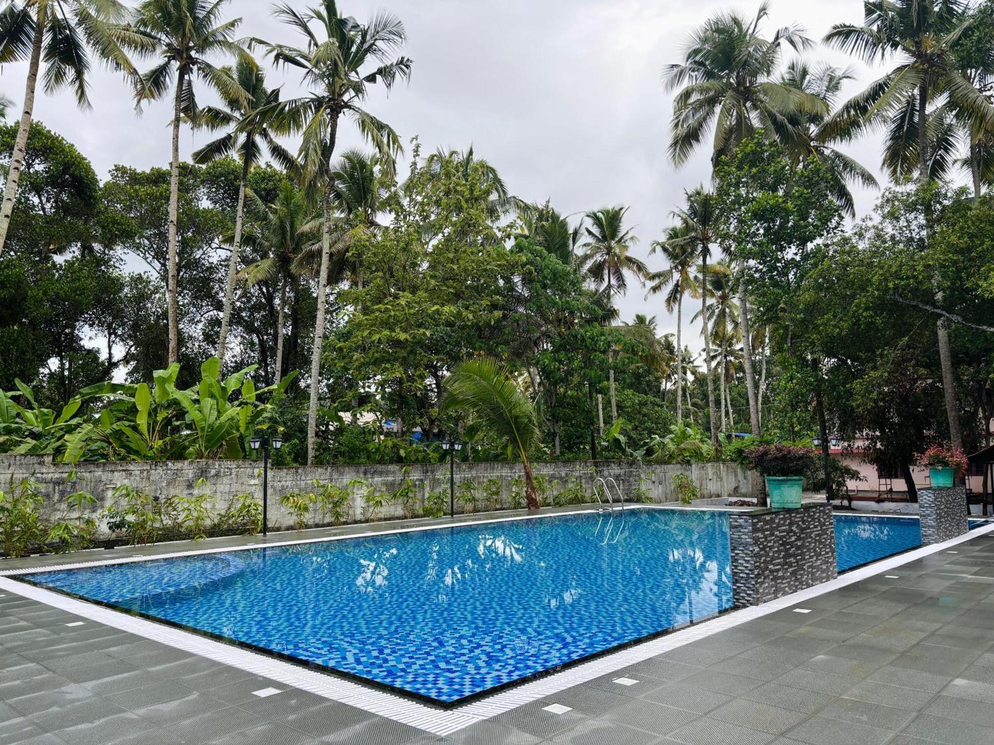 Leisure Valley Beach Resort Varkala Luaran gambar